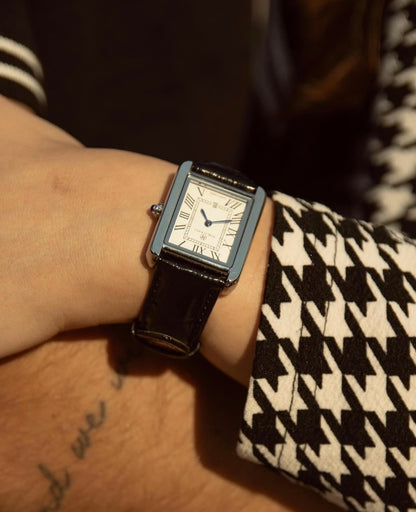 Montre Femme Noctia – Bracelet en Cuir